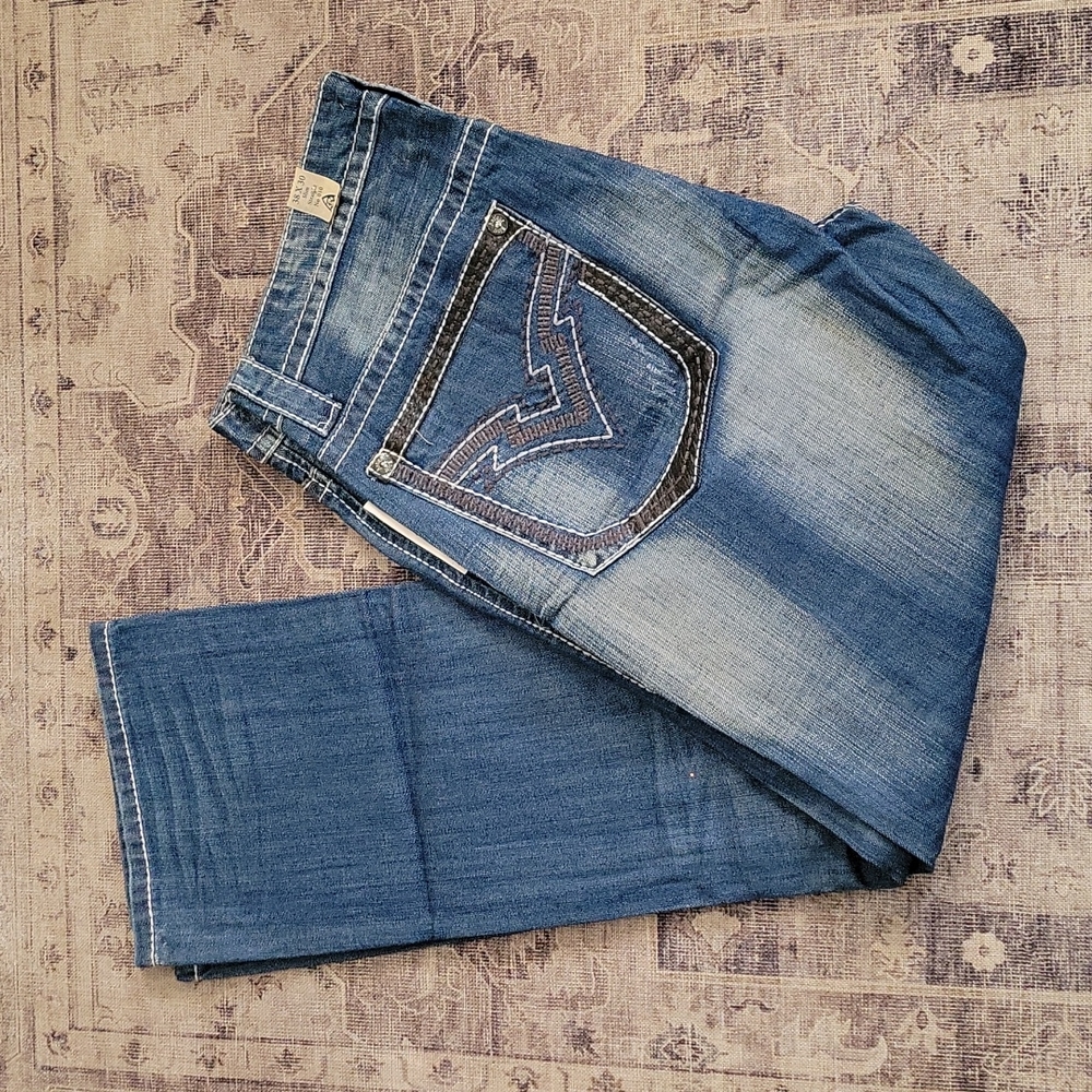 NWT - Antique Rivet Slim Straight Jeans